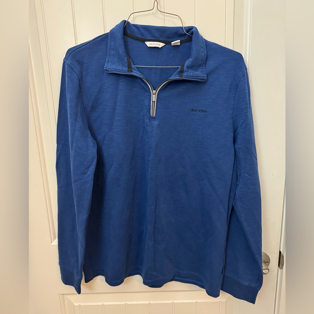 Calvin Klein Men's Blue Half-Zip Sweater size large